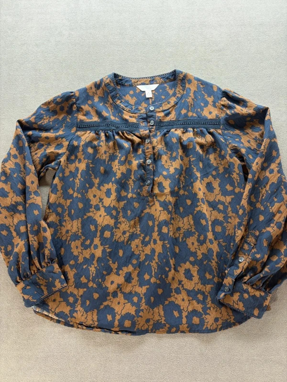 Time and Tru Navy and Brown Floral Henley Blouse